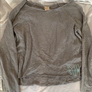 Hollister Long Sleeve Crop top